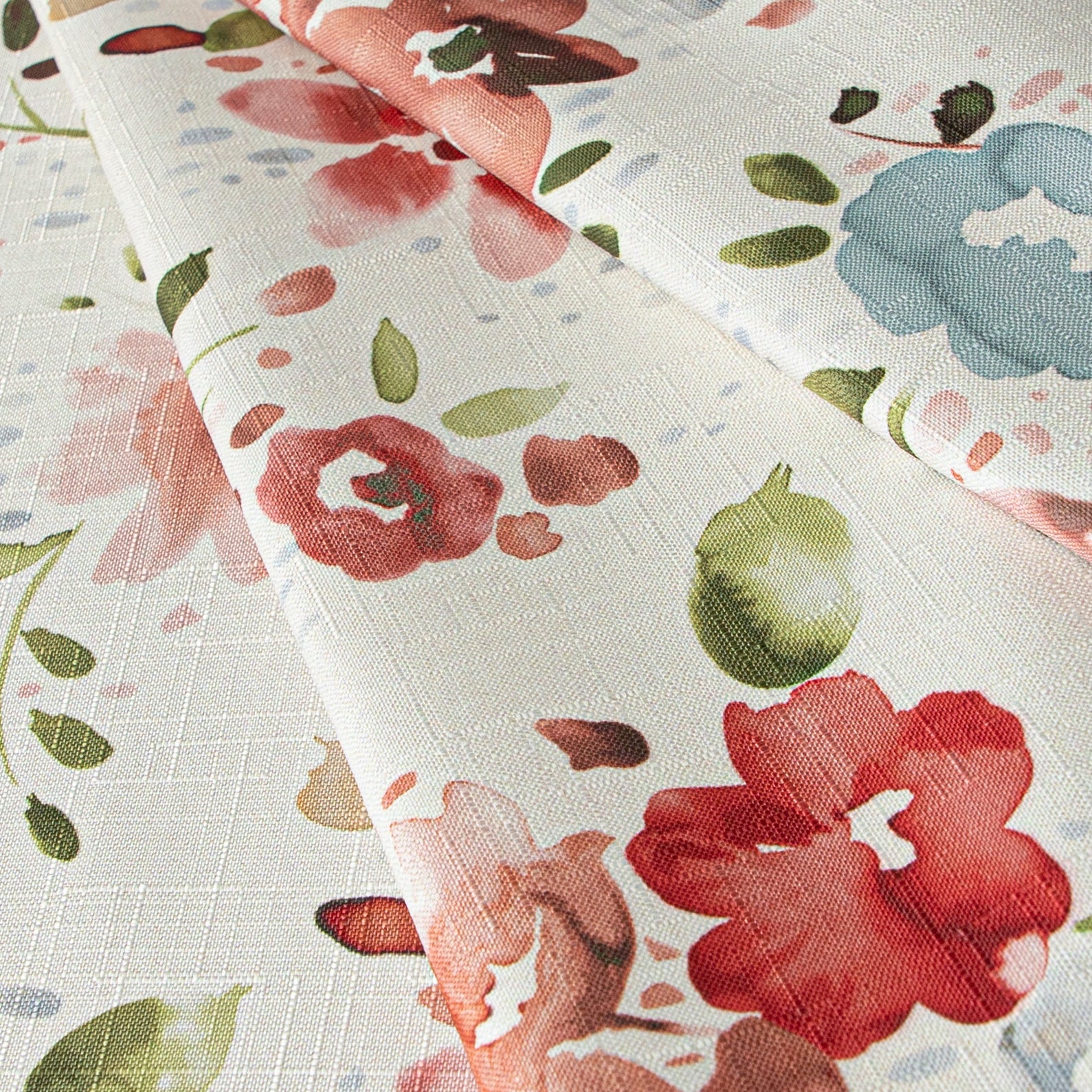 Tablecloth Print Roses
